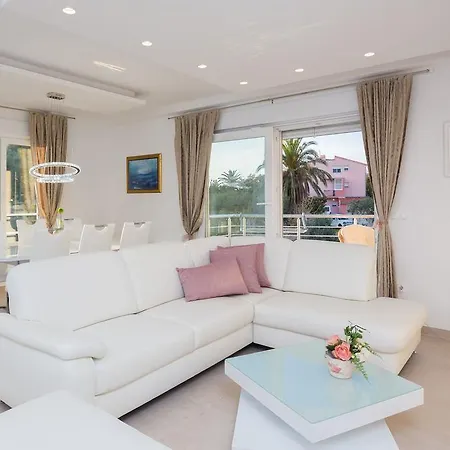 Ferienwohnung The Adriatic Pearl Split Podstrana Exterior foto