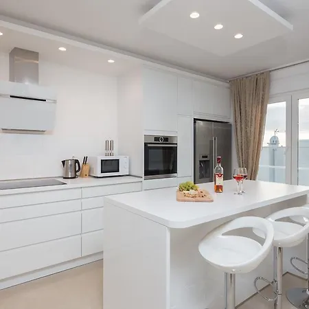 Ferienwohnung The Adriatic Pearl Split Podstrana Exterior foto